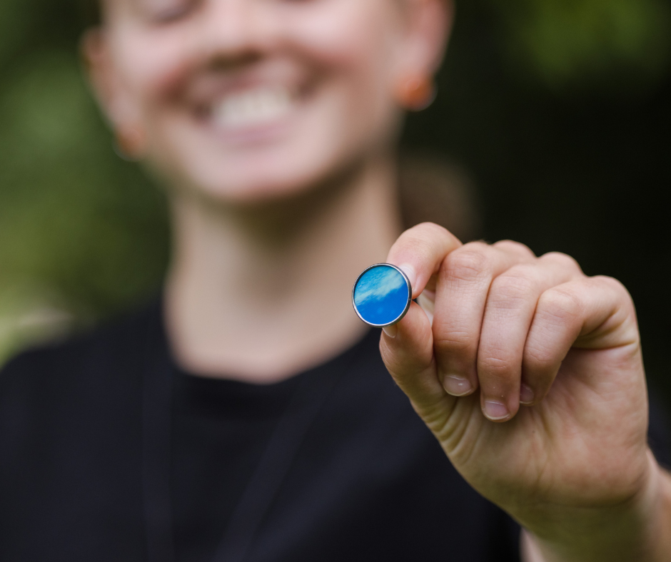 Re:Band Pin | Recycled Bird Banding Waste