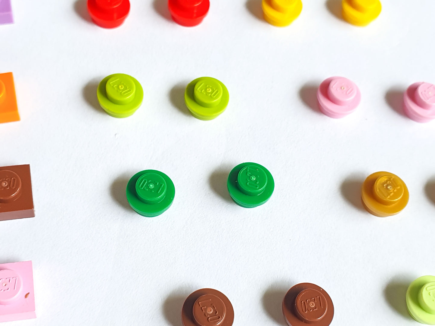 Lego Studs | Salvaged and Second Hand Lego Pieces