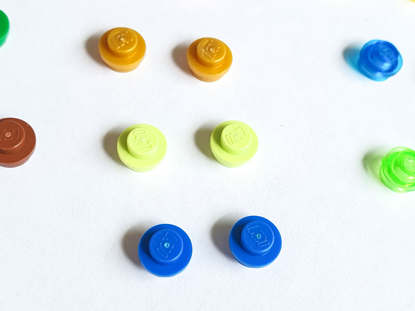 Lego Studs | Salvaged and Second Hand Lego Pieces