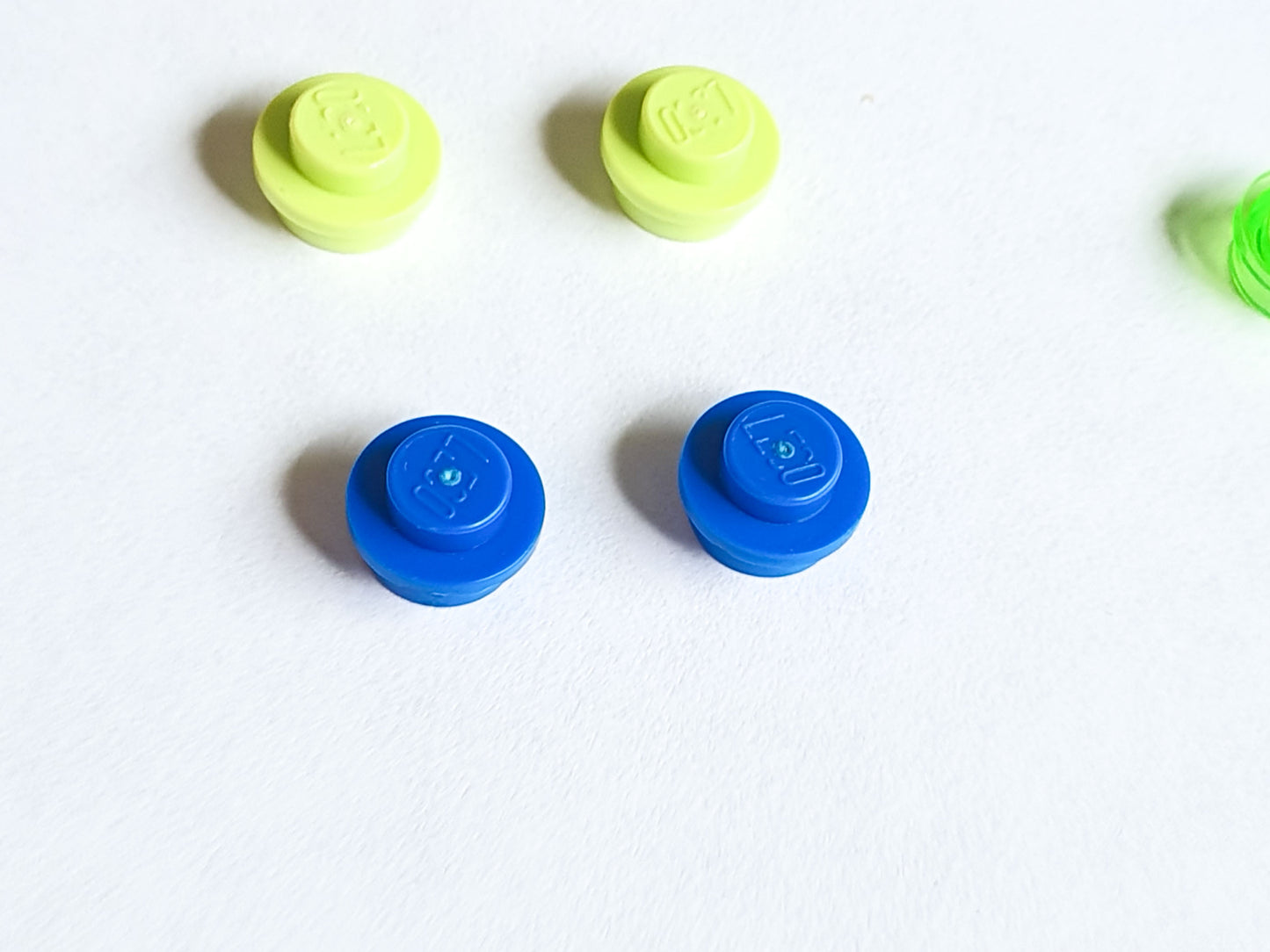 Lego Studs | Salvaged and Second Hand Lego Pieces