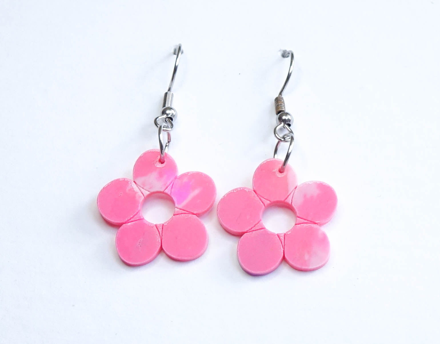 Indie deals flower earrings