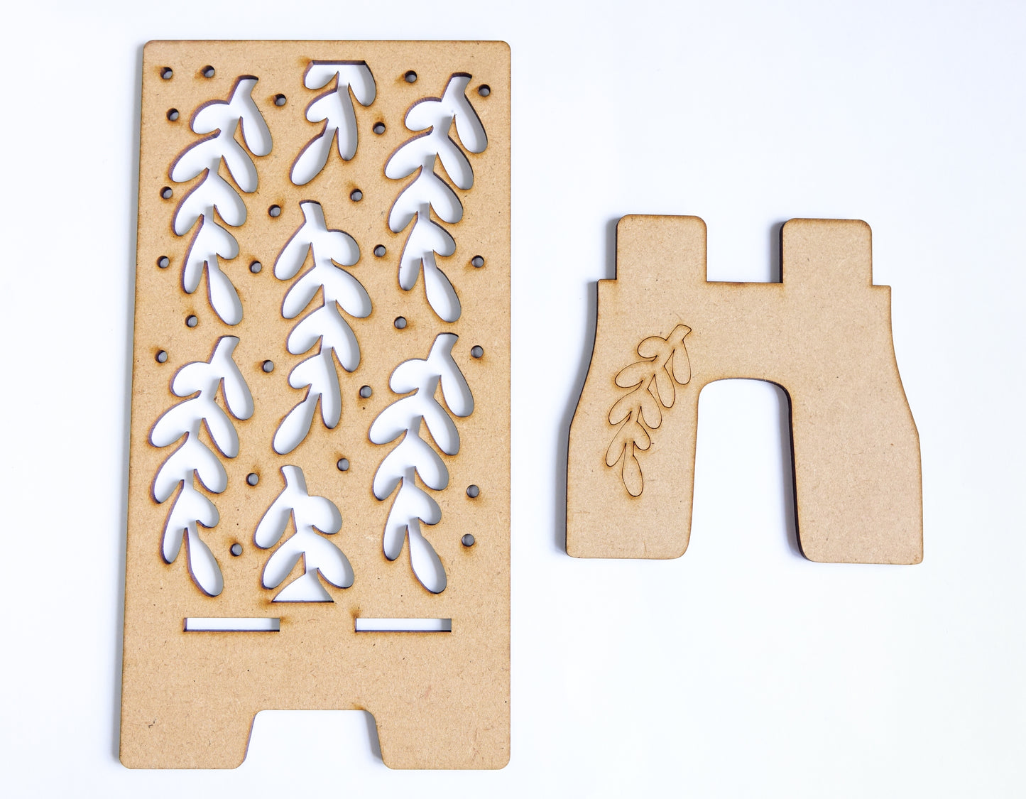 Leafy Earring Stand / Phone Holder