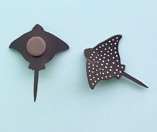 Eagle Ray Magnet | Recycled 3D Printer Waste