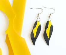 Hoiho Earrings - BotY2024 | Recycled Ice Cream Container Lids