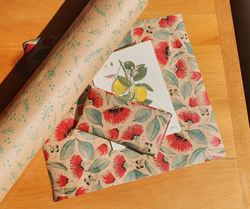 FREE Sustainable Gift Wrap