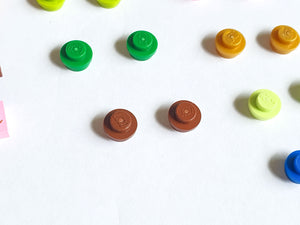 Lego Studs | Salvaged and Second Hand Lego Pieces