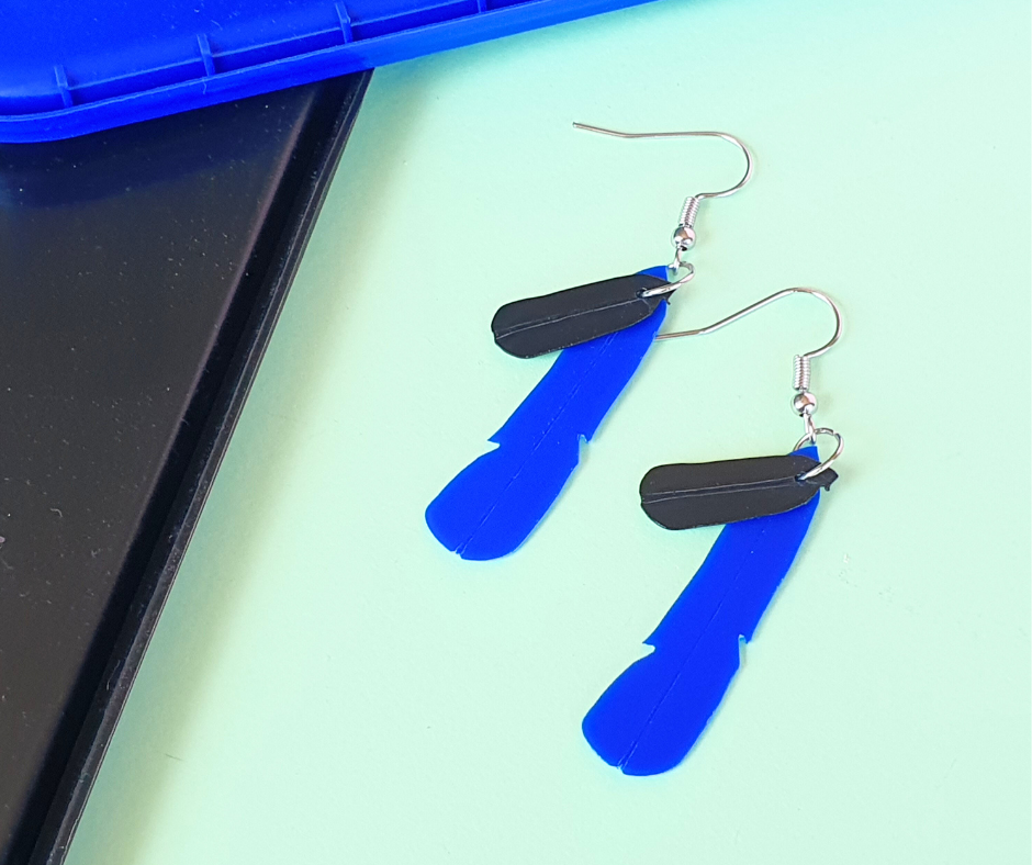 Pūkeko Feather Earrings | Recycled Ice Cream Container Lids